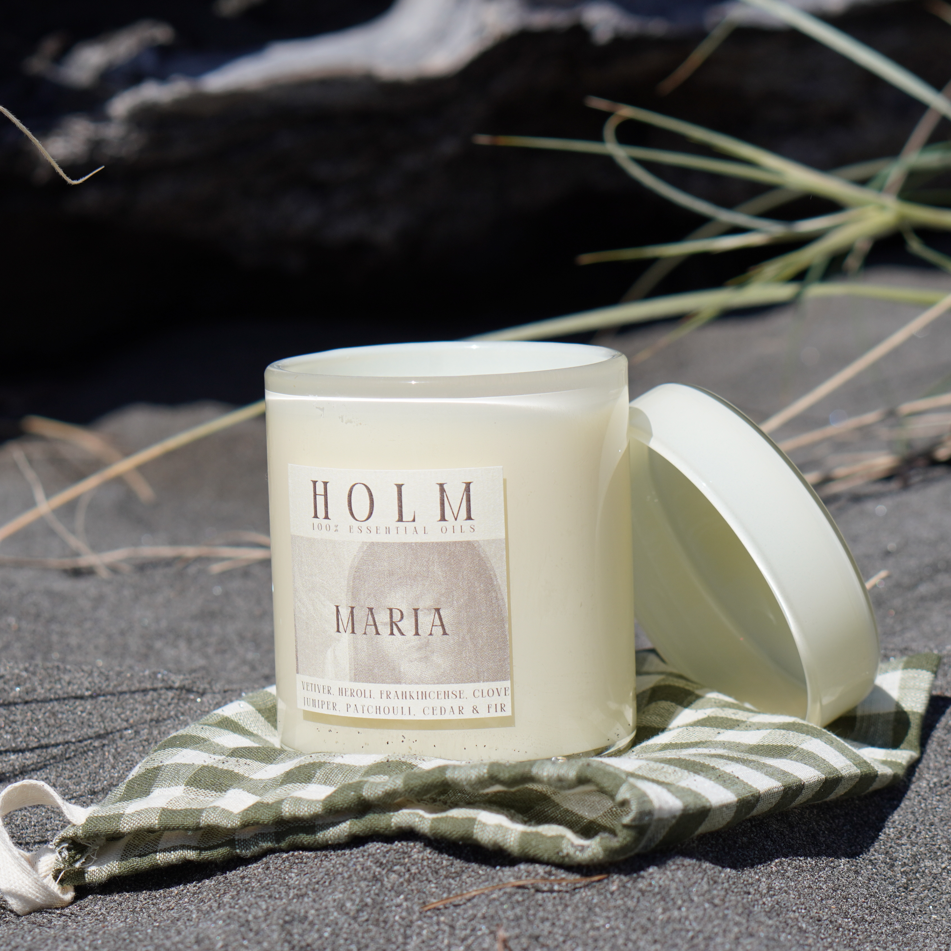 Maria - Limited Edition - 100% Essential Oil Candle – HOLM
